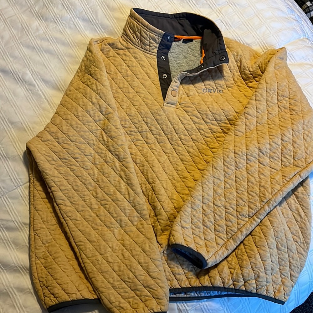 Orvis quilted snap sweatshirt